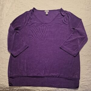 Traveler's by Chico's women's shirt purple size 2 Large or 12 has 3/4 sleeve EUC